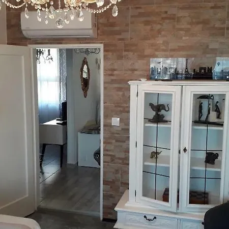Stella Apartment